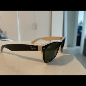 Ray-Ban Wayfarer Glasses